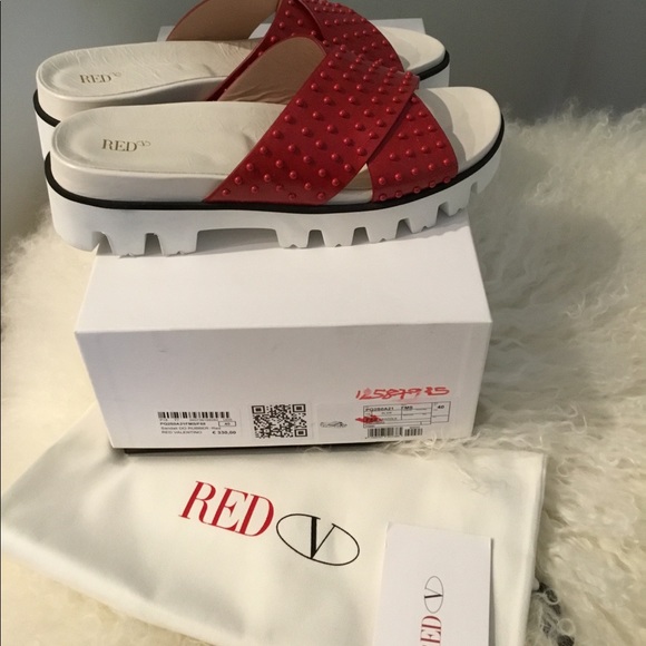 RED Valentino Shoes - Red Valentino NWT Leisured sandal size it 40